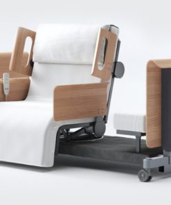 Free rotating chair bed as a chair